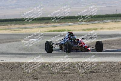 media/Jun-01-2024-CalClub SCCA (Sat) [[0aa0dc4a91]]/Group 4/Race/